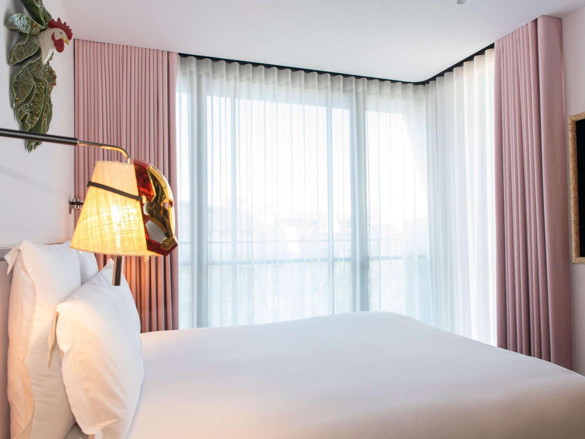 Mama Shelter Lisboa Hotel Bagian luar foto