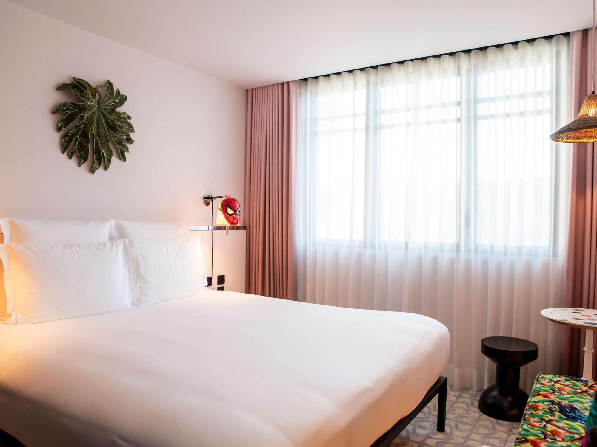 Mama Shelter Lisboa Hotel Bagian luar foto