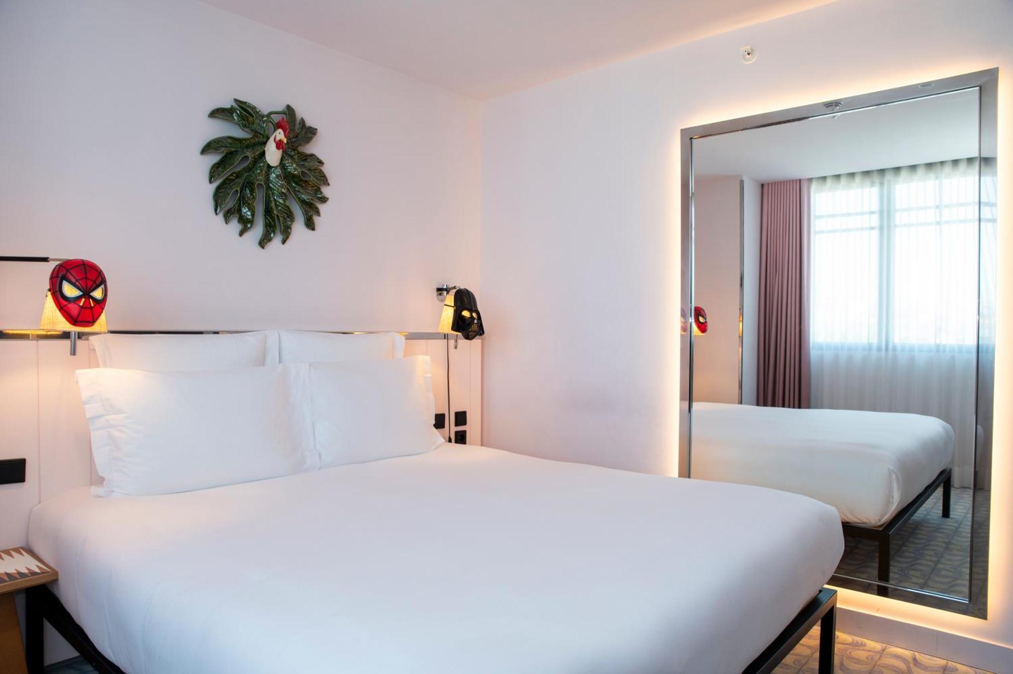 Mama Shelter Lisboa Hotel Bagian luar foto
