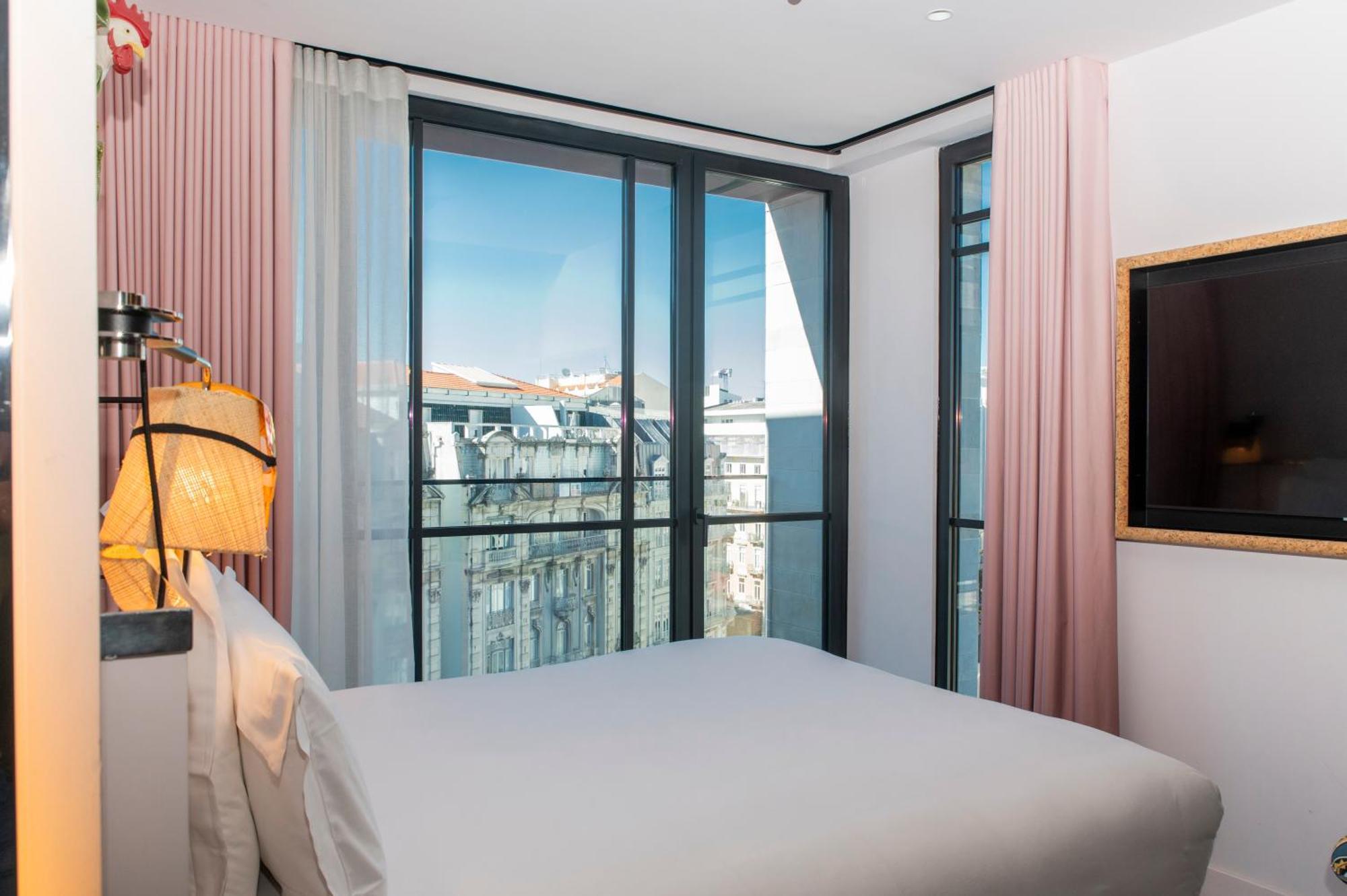 Mama Shelter Lisboa Hotel Bagian luar foto