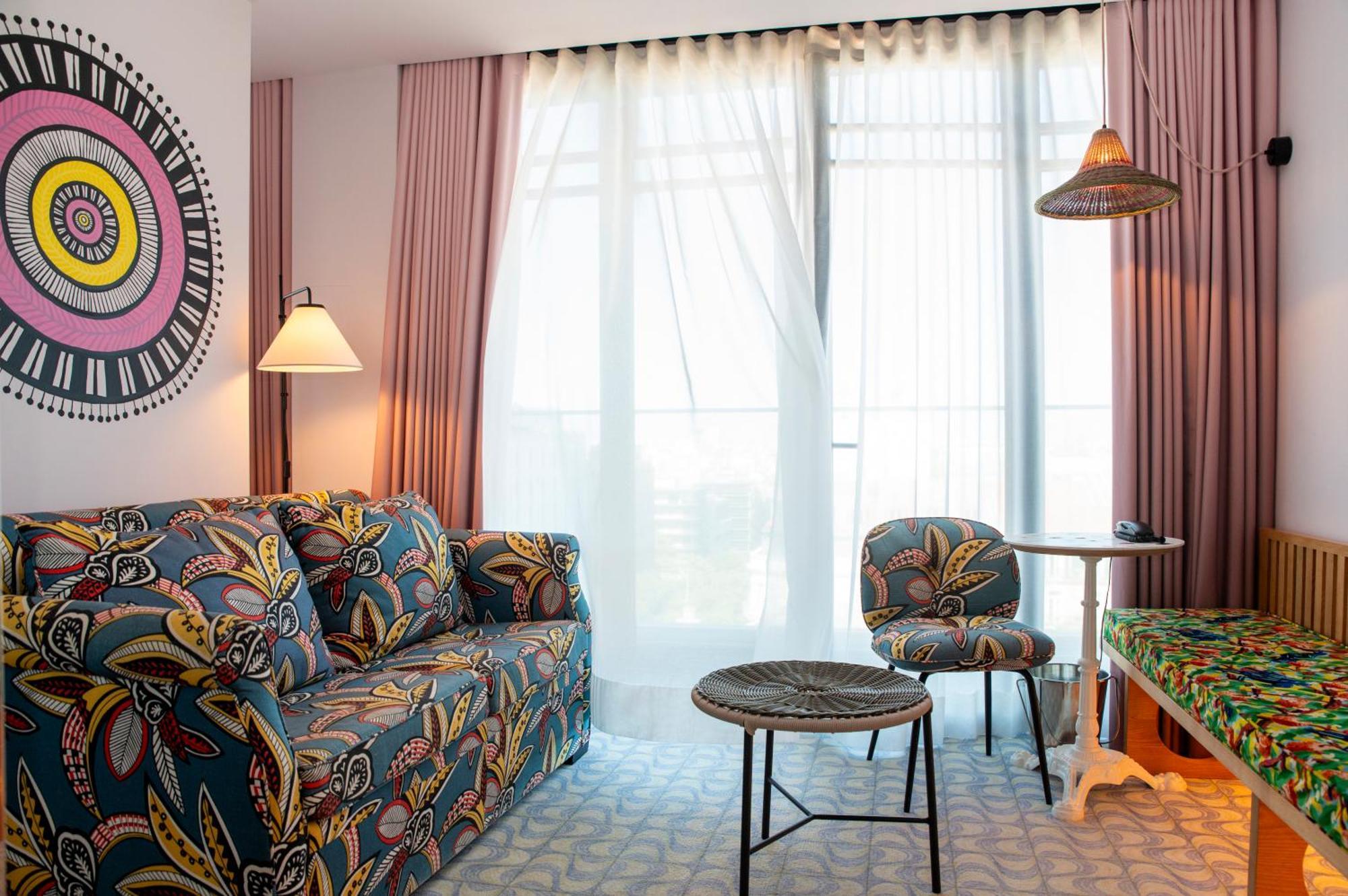 Mama Shelter Lisboa Hotel Bagian luar foto