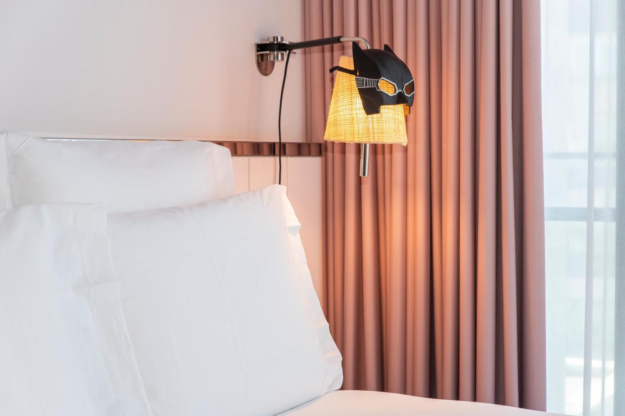 Mama Shelter Lisboa Hotel Bagian luar foto